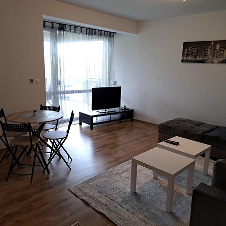 Apartman Zuzu Trencin Exterior photo
