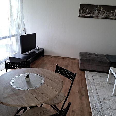 Apartman Zuzu Trencin Exterior photo